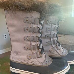 Sorel Gray Winter Boots